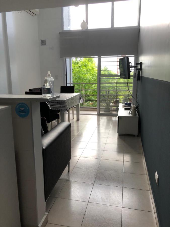 El Depto Tipo Duplex Pleno Centro Incluye Cochera Consultar Servicio De Parking Apartman Monte Grande Kültér fotó